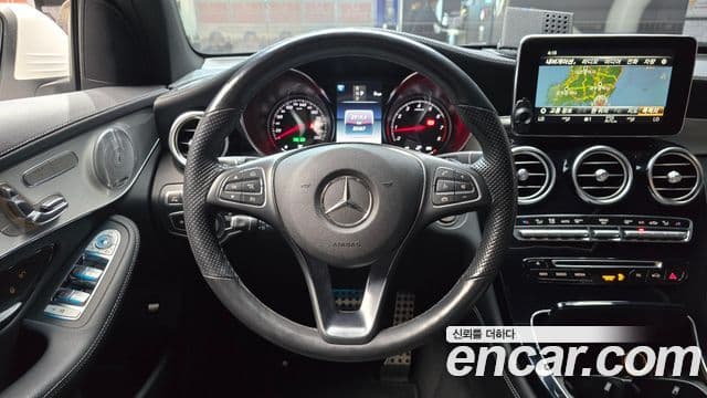 Mercedes-Benz GLC-Class 2019 — Şəkil 13/20