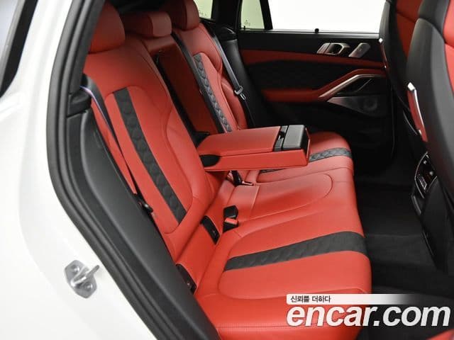 BMW X6M 2024 — ფოტო 17/20