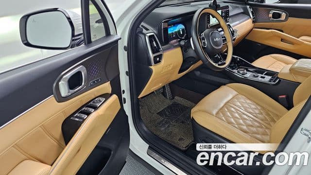 Kia Sorento 2022 — Фото 10/20