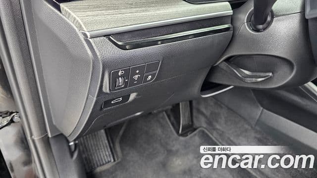 Kia K5 2023 — Şəkil 16/20