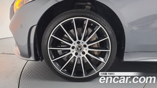 Mercedes-Benz CLS-Class 2019 — Фото 5/20