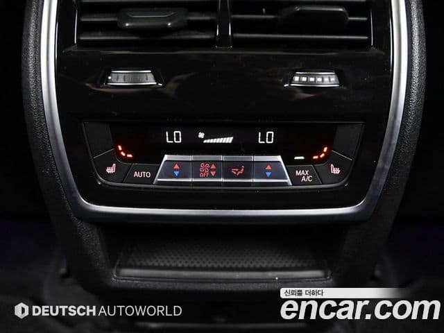 BMW X6 2021 — ფოტო 16/20