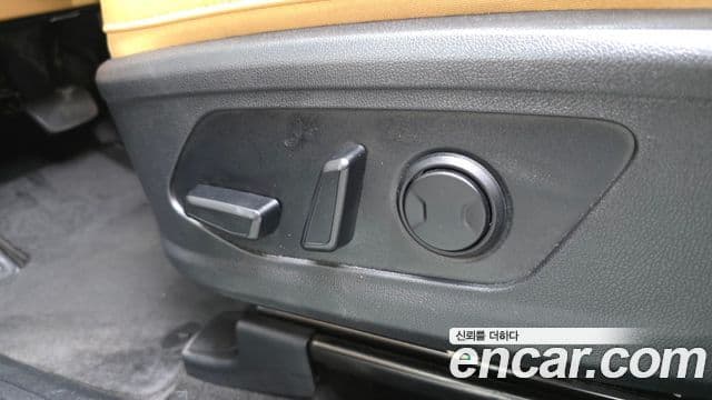 Kia Sorento 2022 — Фото 14/20