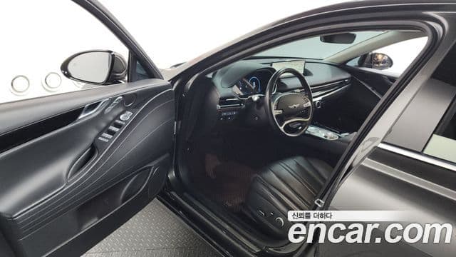 Genesis Electrified G80 2021 — Şəkil 10/20