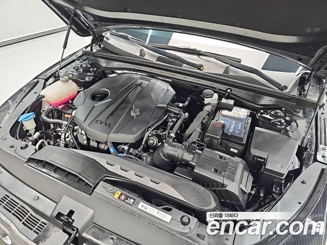 Kia K5 2022 — ფოტო 5/19