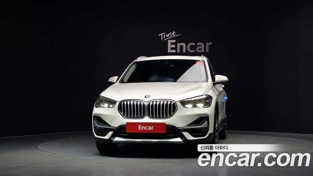 BMW X1 2022 — ფოტო 3/20