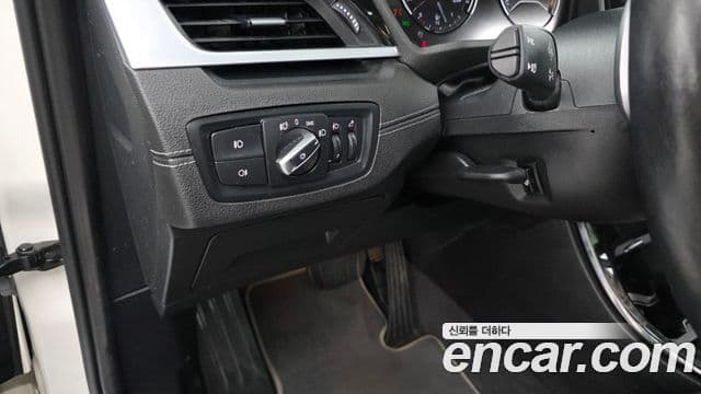 BMW X1 2022 — ფოტო 17/20