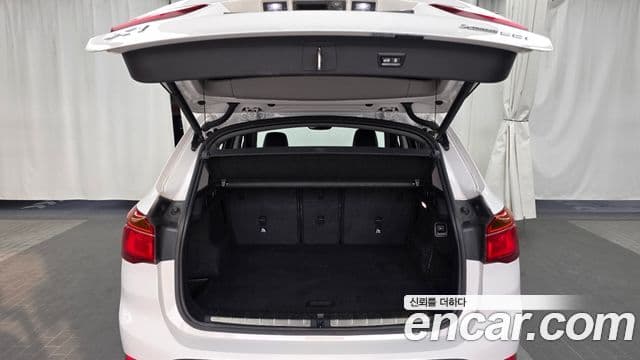 BMW X1 2022 — ფოტო 20/20