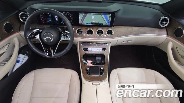 Mercedes-Benz E-Class 2023 — Şəkil 7/20