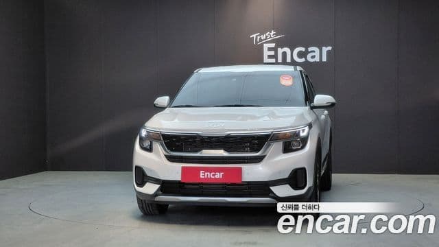 Kia Seltos 2022 — ფოტო 3/20