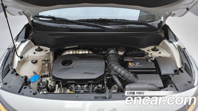 Kia Seltos 2022 — ფოტო 6/20