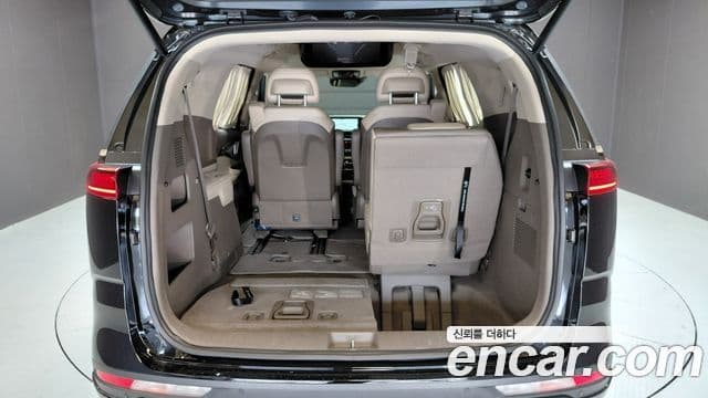 Kia Carnival 2022 — Şəkil 19/20