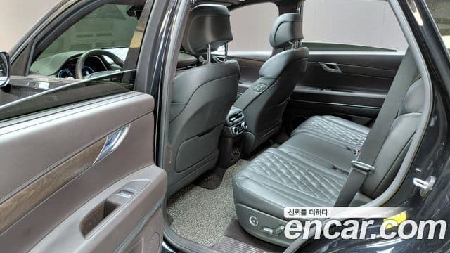 Genesis GV80 2022 — Photo 26/32