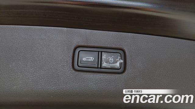 Genesis GV80 2022 — Photo 15/32