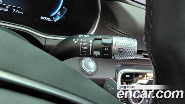 Genesis GV80 2022 — Photo 14/32