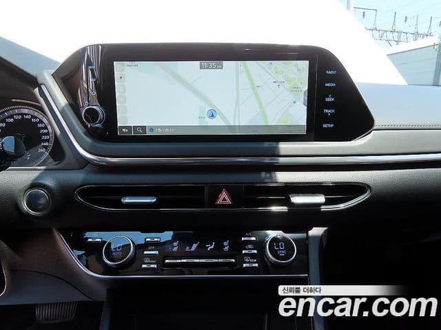 Hyundai Sonata 2022 — Şəkil 13/19