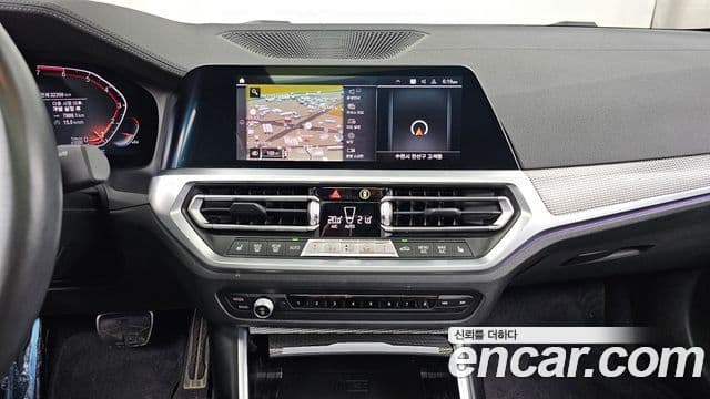 BMW 3 Series 2020 — ფოტო 14/20