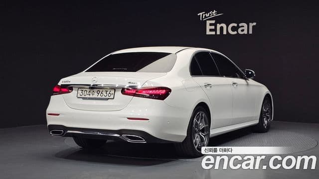 Mercedes-Benz E-Class 2020 — ფოტო 2/20
