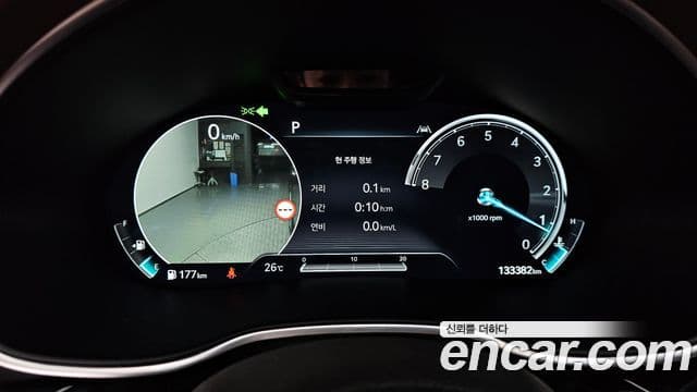 Genesis Electrified G80 2022 — Şəkil 8/20