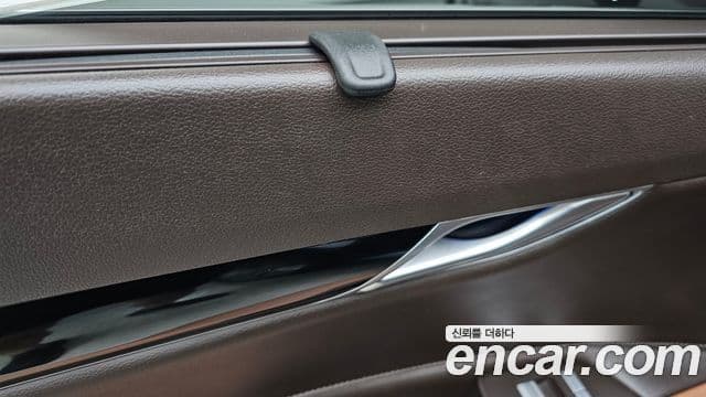 Genesis G80 2022 — Photo 31/34