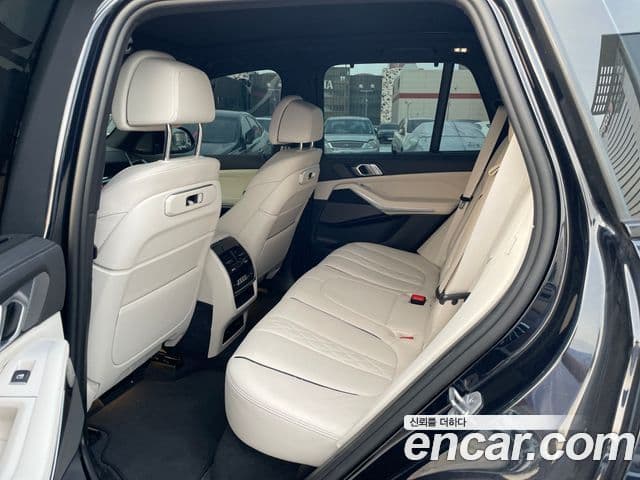 BMW X5 2025 — Şəkil 9/15