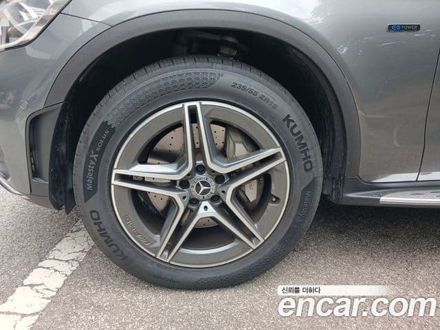 Mercedes-Benz GLC-Class 2021 — ფოტო 13/20