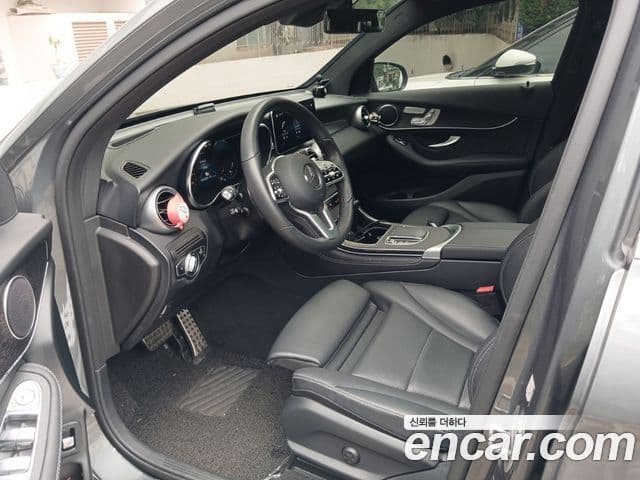 Mercedes-Benz GLC-Class 2021 — ფოტო 14/20
