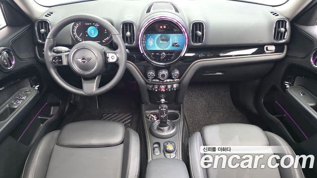 Mini Cooper Countryman 2021 — фото 7 из 20