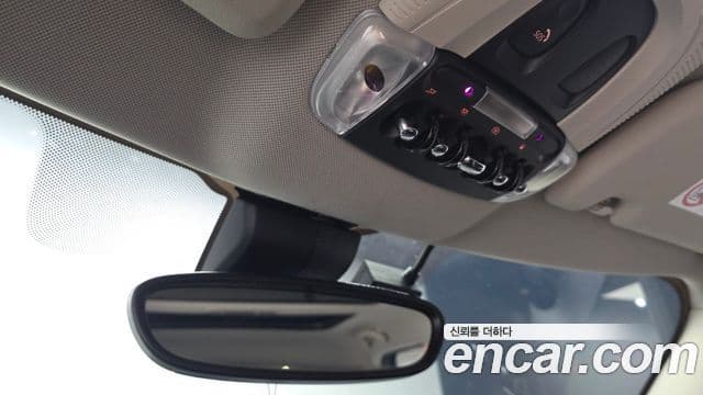 Mini Cooper Countryman 2021 — фото 18 из 20
