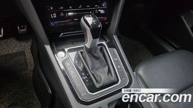 Volkswagen Arteon 2022 — Şəkil 9/20