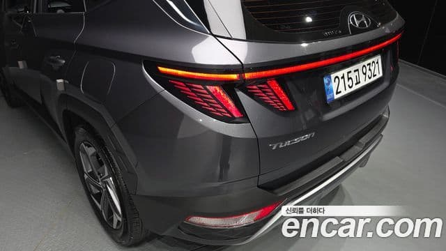 Hyundai Tucson Hybrid 2022 — Photo 4/34
