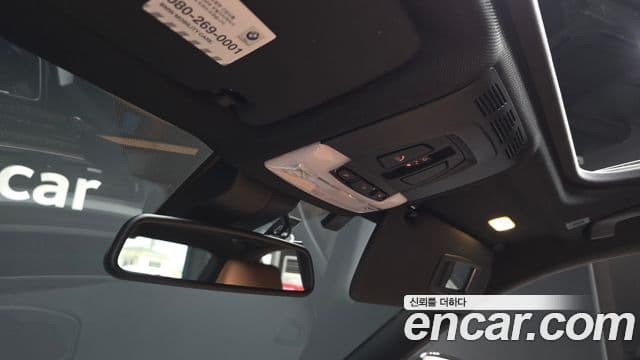 BMW 3 Series 2018 — ფოტო 17/20