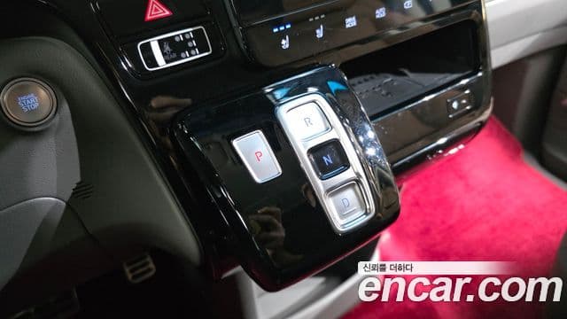 Hyundai Staria 2021 — Şəkil 9/20