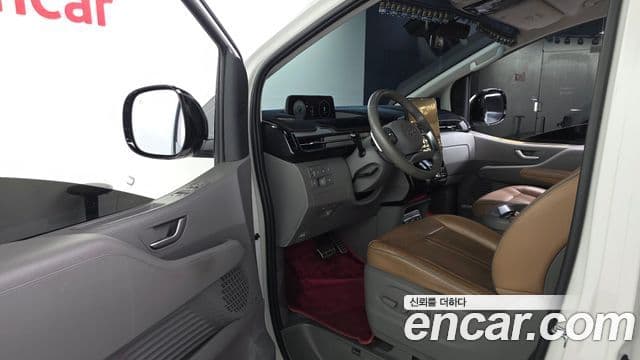 Hyundai Staria 2021 — Şəkil 10/20