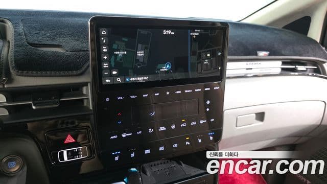 Hyundai Staria 2021 — Şəkil 15/20