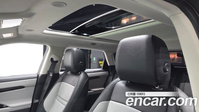 Land Rover Range Rover Evoque 2025 — ფოტო 18/20