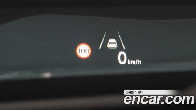 Kia Seltos 2025 — ფოტო 16/20