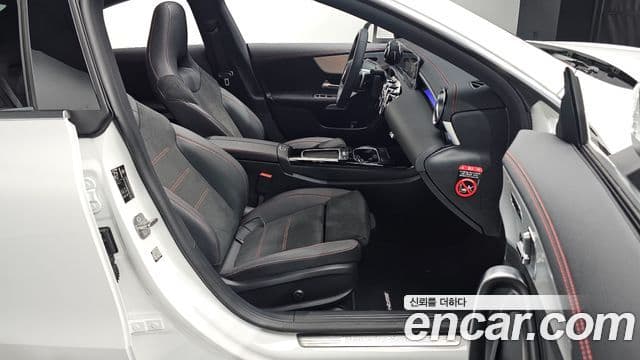 Mercedes-Benz CLA-Class 2024 — Photo 10/34