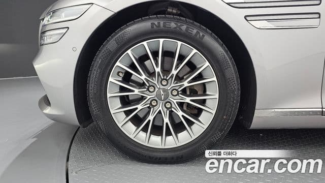 Genesis Electrified G80 2022 — ფოტო 5/20