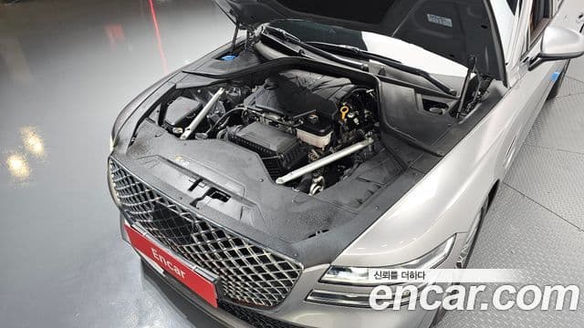 Genesis Electrified G80 2022 — ფოტო 6/20