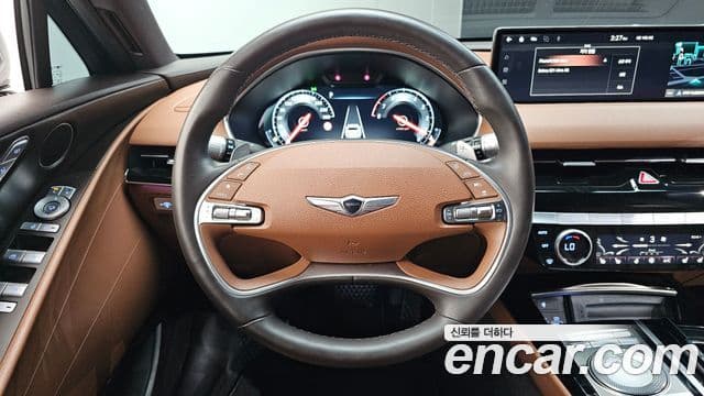 Genesis Electrified G80 2022 — ფოტო 13/20
