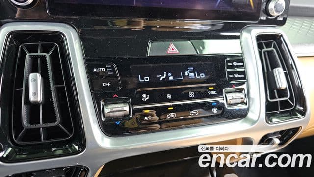 Kia Sorento 2021 — Şəkil 32/36