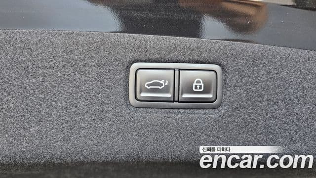 Kia The K9 2022 — Photo 19/33
