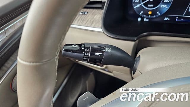 Kia The K9 2022 — Photo 14/33