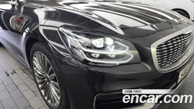 Kia The K9 2018 — Şəkil 18/32