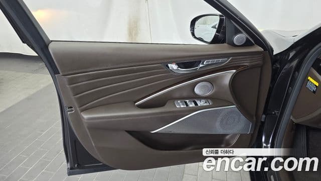 Kia The K9 2018 — Şəkil 24/32