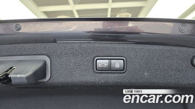 Kia The K9 2018 — Şəkil 32/32