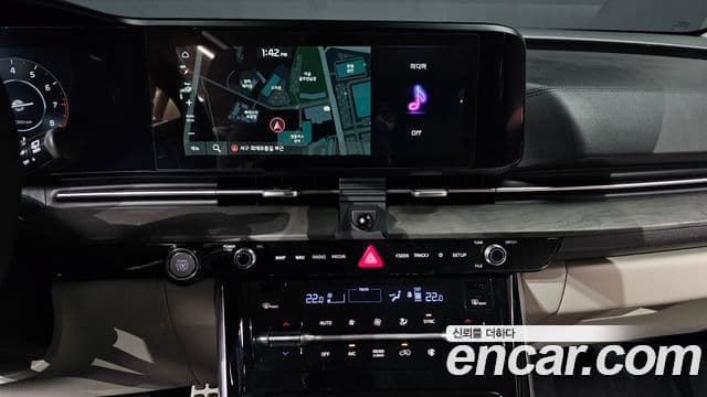 Kia Carnival 2023 — Фото 14/20