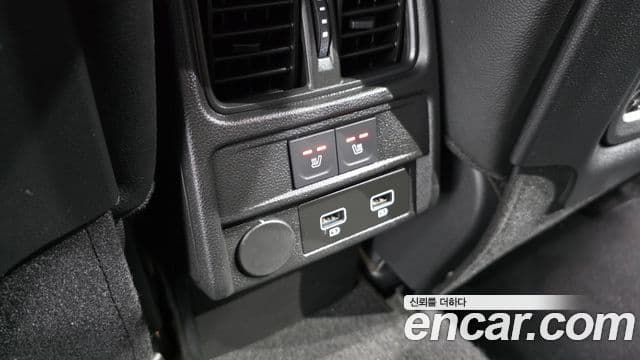 Renault Samsung Arkana 2025 — ფოტო 30/31