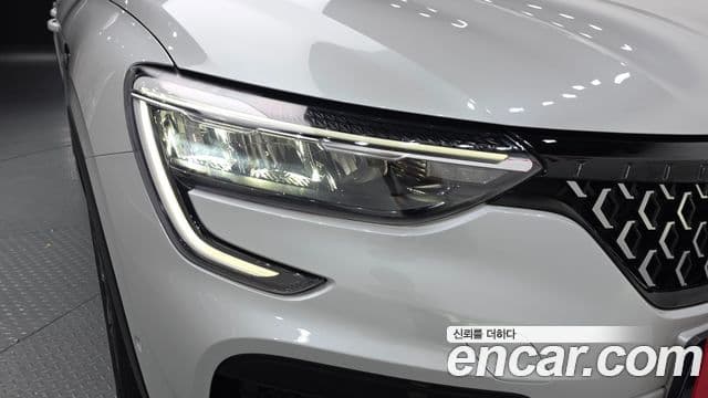Renault Samsung Arkana 2025 — ფოტო 13/31